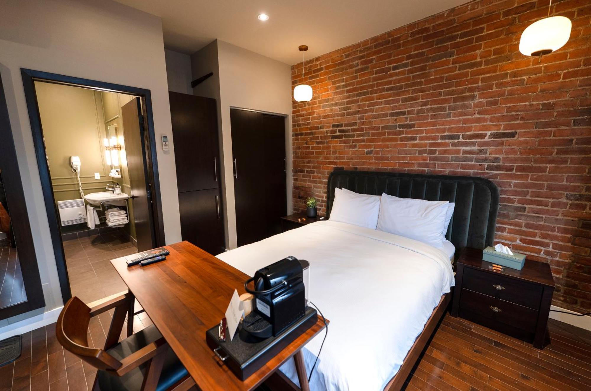 Self Check-In Boutique Hotel - Quartier Latin - Room 201 Montréal Kültér fotó