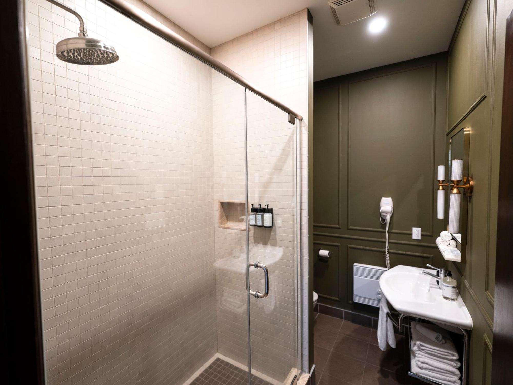 Self Check-In Boutique Hotel - Quartier Latin - Room 201 Montréal Kültér fotó